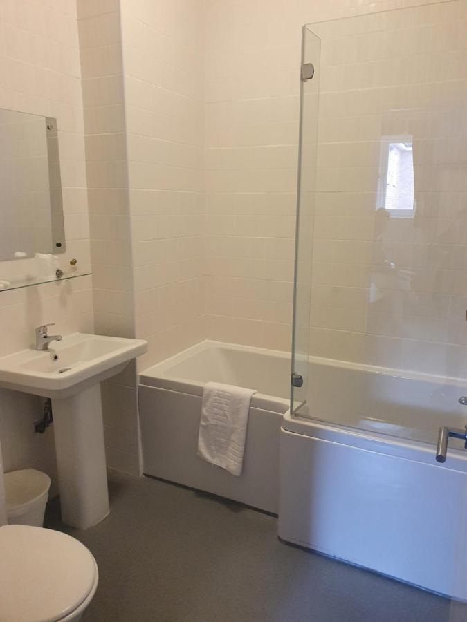 Cuttle Bridge Inn Hotel - Nec / Birmingham Airport Minworth Экстерьер фото